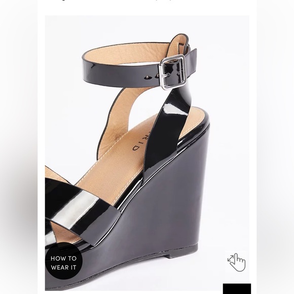 Torrid size 9 ww NWT patent black strappy platform wedge sandal - Picture 4 of 5